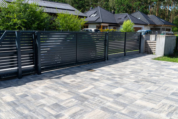 Best Driveway Pavers Near Me  in Town And Country, MO